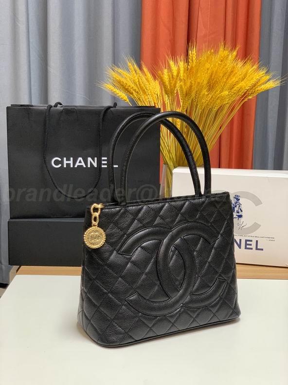 Chanel Handbags 1071